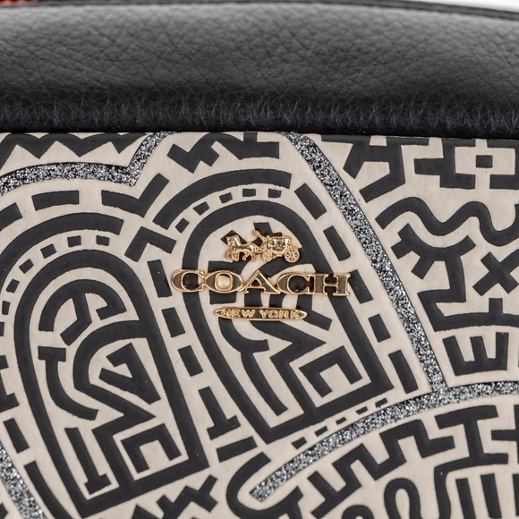 NWT Limited Edition Coach Disney Mickey Mouse X Keith Haring Cosmetics Case - Picture 2 of 8